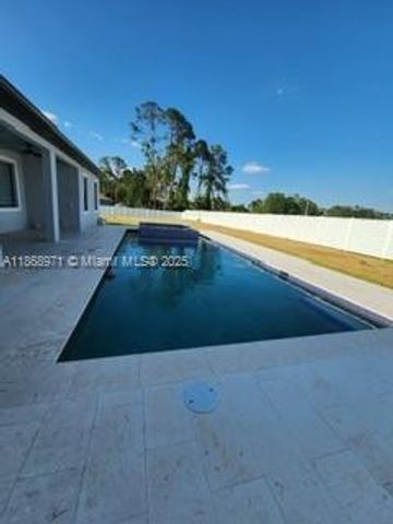 6031 S MOSS CIR, La Belle, FL 33935