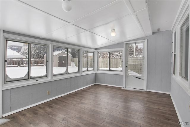 211 Dorchester Avenue, Syracuse, NY 13203