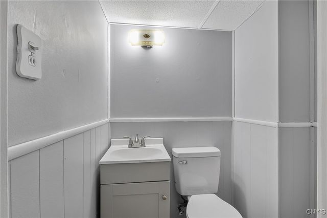 211 Dorchester Avenue, Syracuse, NY 13203