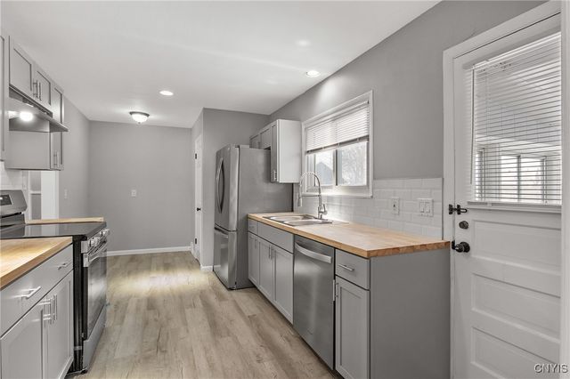 211 Dorchester Avenue, Syracuse, NY 13203