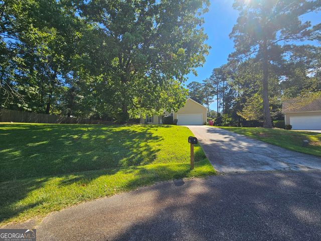 104 Meadow Wood Drive, Macon, GA 31206