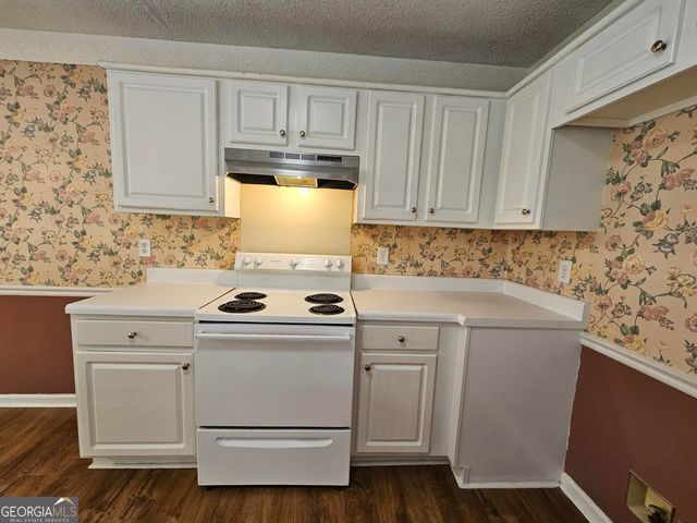 104 Meadow Wood Drive, Macon, GA 31206