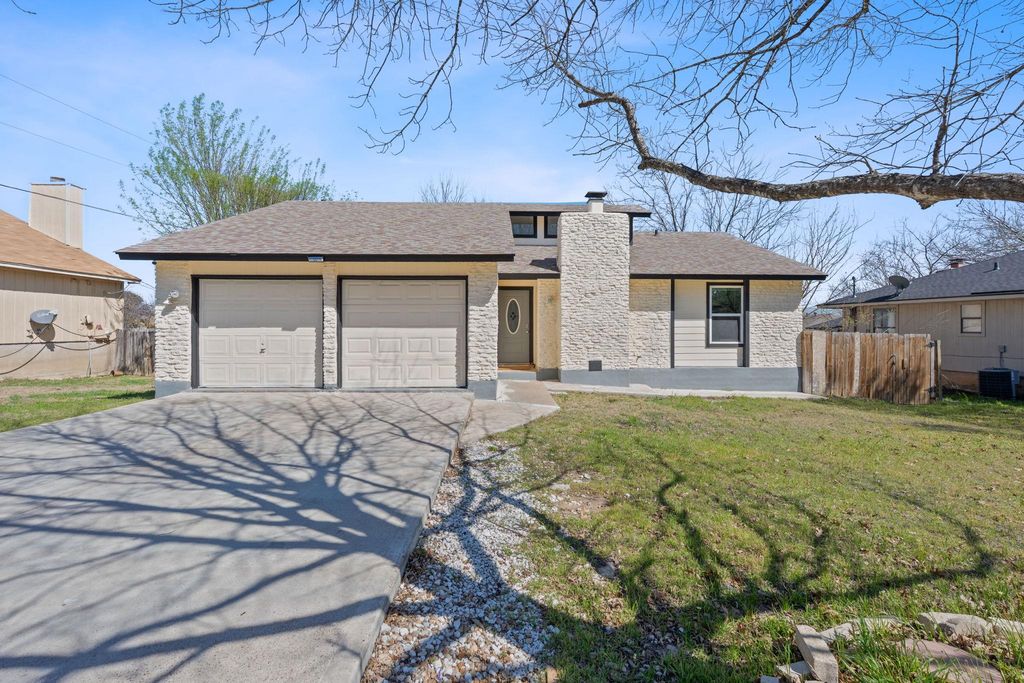 1002 Parkside CIR, Round Rock, TX 78664