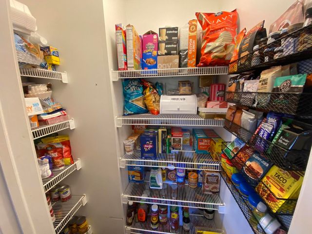 241 Country Club Lane, Canton, MI 48188