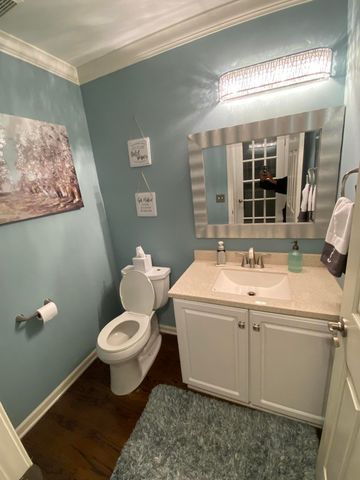 241 Country Club Lane, Canton, MI 48188