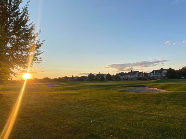 241 Country Club Lane, Canton, MI 48188