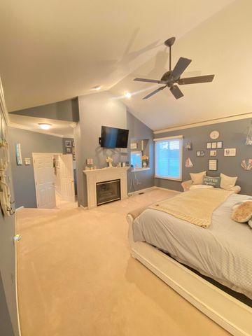 241 Country Club Lane, Canton, MI 48188