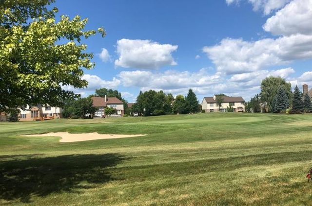241 Country Club Lane, Canton, MI 48188
