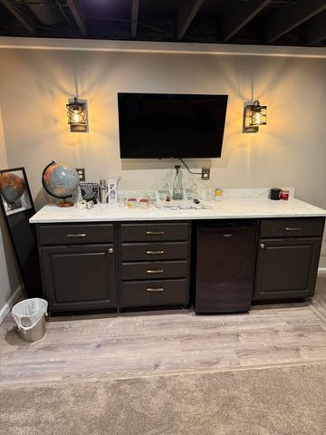 241 Country Club Lane, Canton, MI 48188