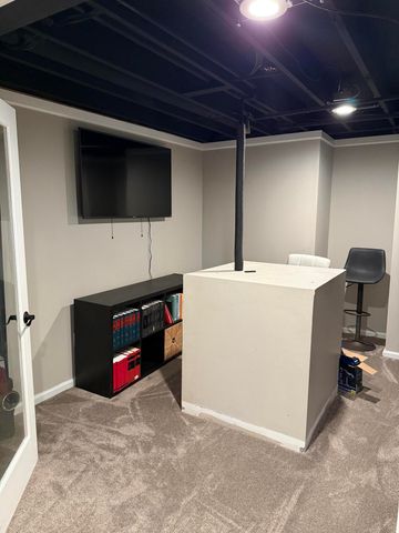 241 Country Club Lane, Canton, MI 48188