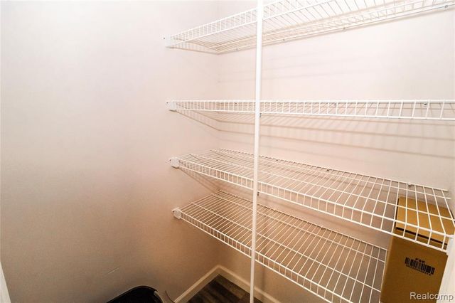 1466 Luxington Drive, Lapeer, MI 48446