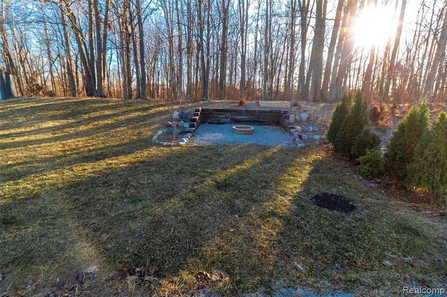 1466 Luxington Drive, Lapeer, MI 48446