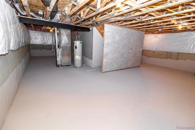 1466 Luxington Drive, Lapeer, MI 48446