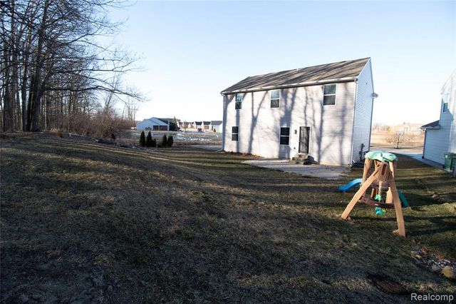 1466 Luxington Drive, Lapeer, MI 48446