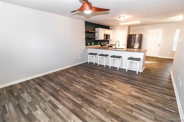 1466 Luxington Drive, Lapeer, MI 48446