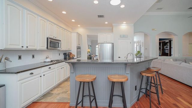 9814 GRETNA GREEN DRIVE, Tampa, FL 33626