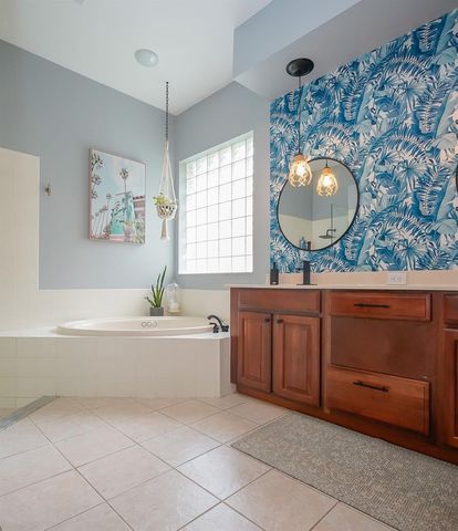 9814 GRETNA GREEN DRIVE, Tampa, FL 33626