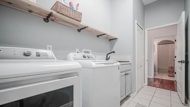 9814 GRETNA GREEN DRIVE, Tampa, FL 33626