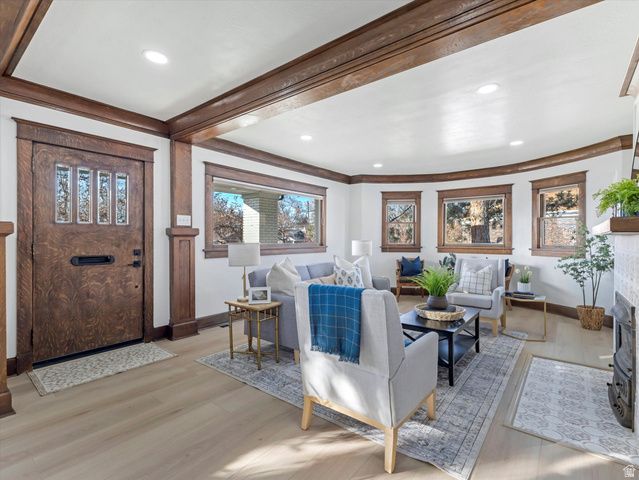 1039 S 1300 E, Salt Lake City, UT 84105