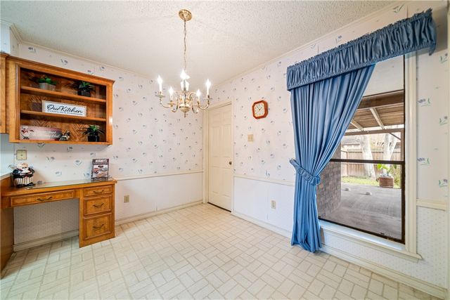 7406 Lugano Dr, Corpus Christi, TX 78413