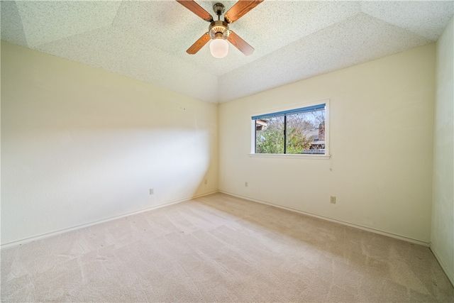 7406 Lugano Dr, Corpus Christi, TX 78413