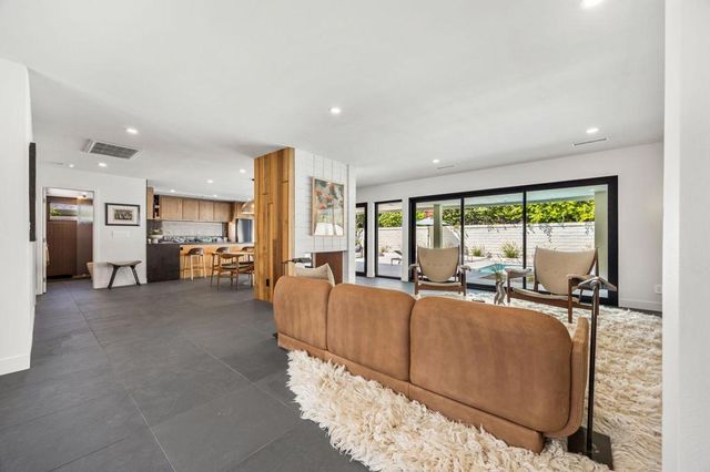 2063 S Broadmoor Drive, Palm Springs, CA 92264