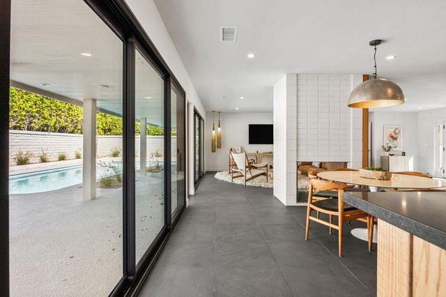 2063 S Broadmoor Drive, Palm Springs, CA 92264