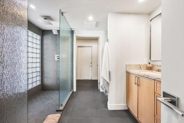 2063 S Broadmoor Drive, Palm Springs, CA 92264