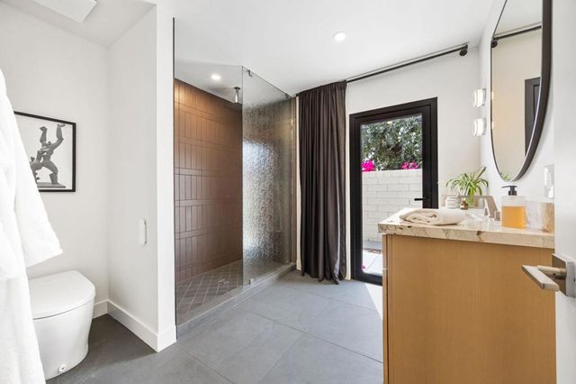 2063 S Broadmoor Drive, Palm Springs, CA 92264