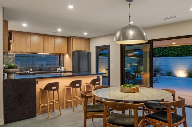 2063 S Broadmoor Drive, Palm Springs, CA 92264