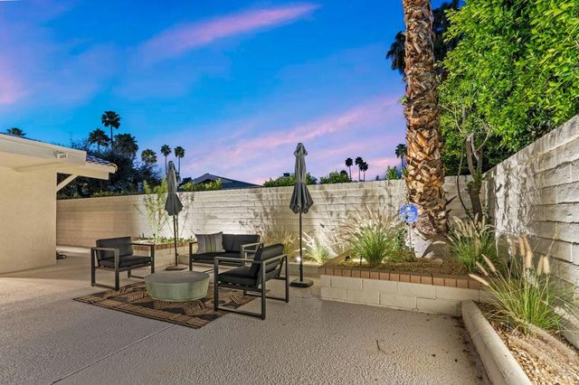 2063 S Broadmoor Drive, Palm Springs, CA 92264