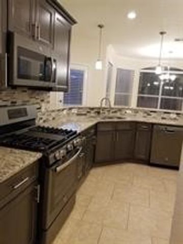 2648 Dunbar Drive, Mckinney, TX 75072