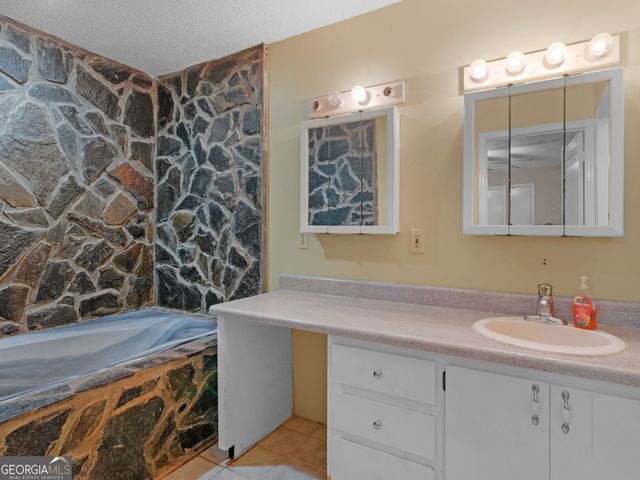 4939 Highway 19 S, Zebulon, GA 30295