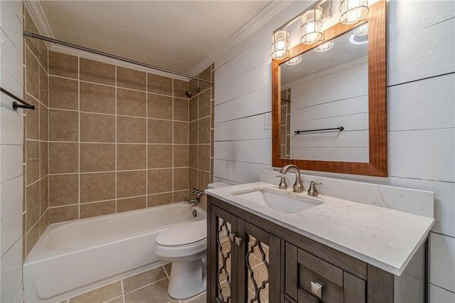 1231 Duvall Circle, Madison, GA 30650