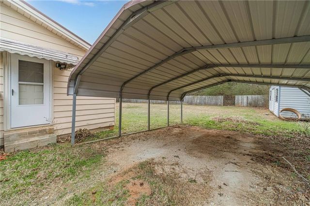 1231 Duvall Circle, Madison, GA 30650