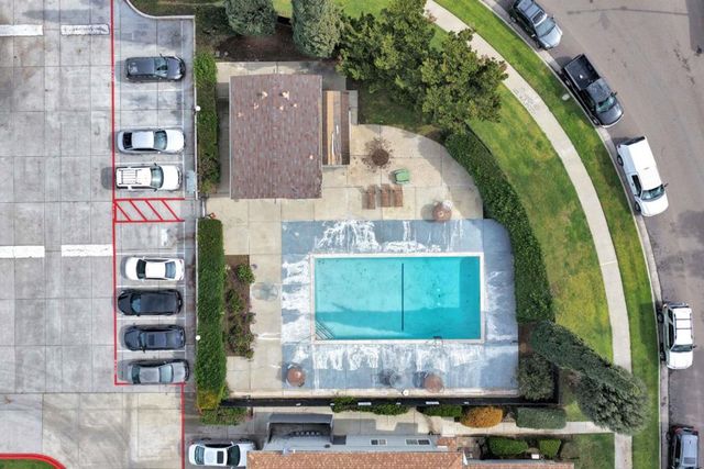 323 Blossom Hill Road 3, San Jose, CA 95123