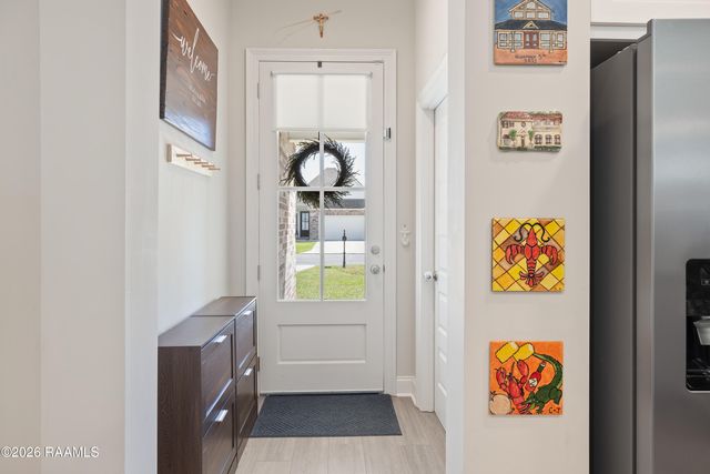 321 Adry Lane, Youngsville, LA 70592