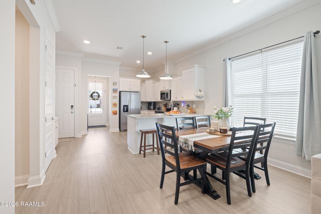 321 Adry Lane, Youngsville, LA 70592