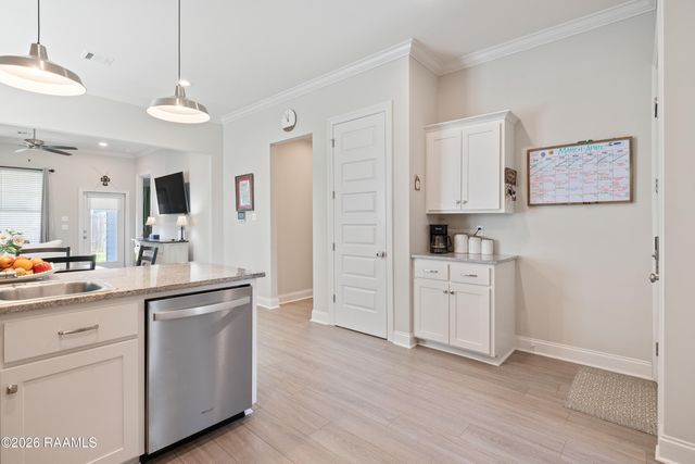 321 Adry Lane, Youngsville, LA 70592