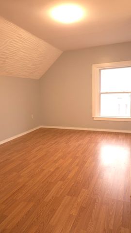 29 Winthrop St 3, Brockton, MA 02301
