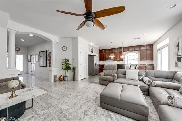 6009 Thistle Meadow Avenue, Las Vegas, NV 89139