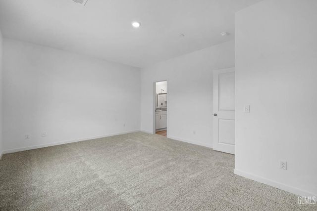 502 Elderberry Place, Shafter, CA 93263
