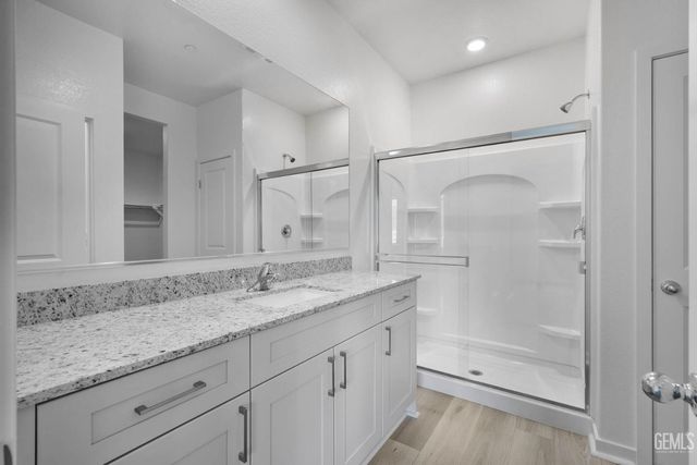 502 Elderberry Place, Shafter, CA 93263