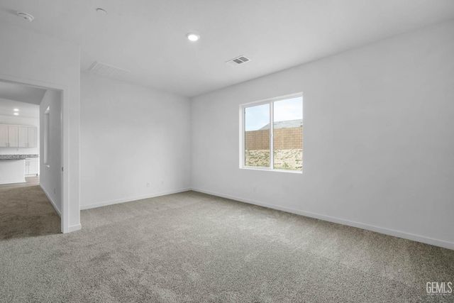 502 Elderberry Place, Shafter, CA 93263