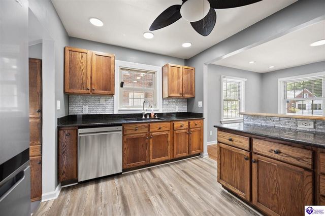 4529 Meridale Avenue, Louisville, KY 40214