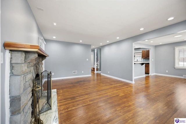 4529 Meridale Avenue, Louisville, KY 40214