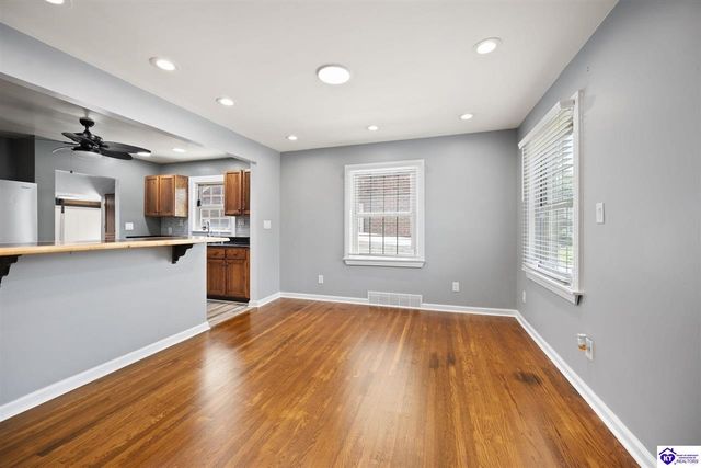 4529 Meridale Avenue, Louisville, KY 40214