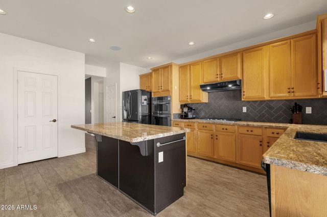 4560 S SPRINGS Drive, Chandler, AZ 85249