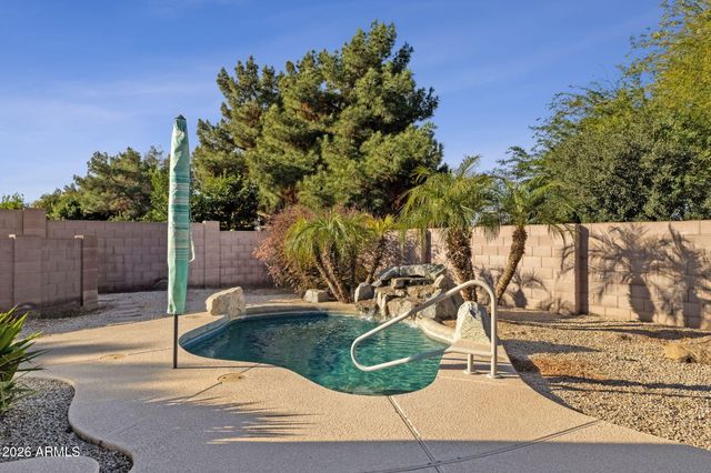 4560 S SPRINGS Drive, Chandler, AZ 85249