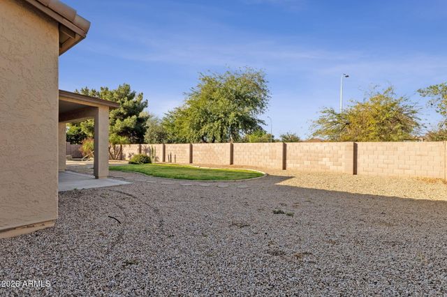 4560 S SPRINGS Drive, Chandler, AZ 85249